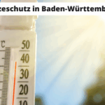 Thermometer zeigt über 30 Grad an sonnigem Tag